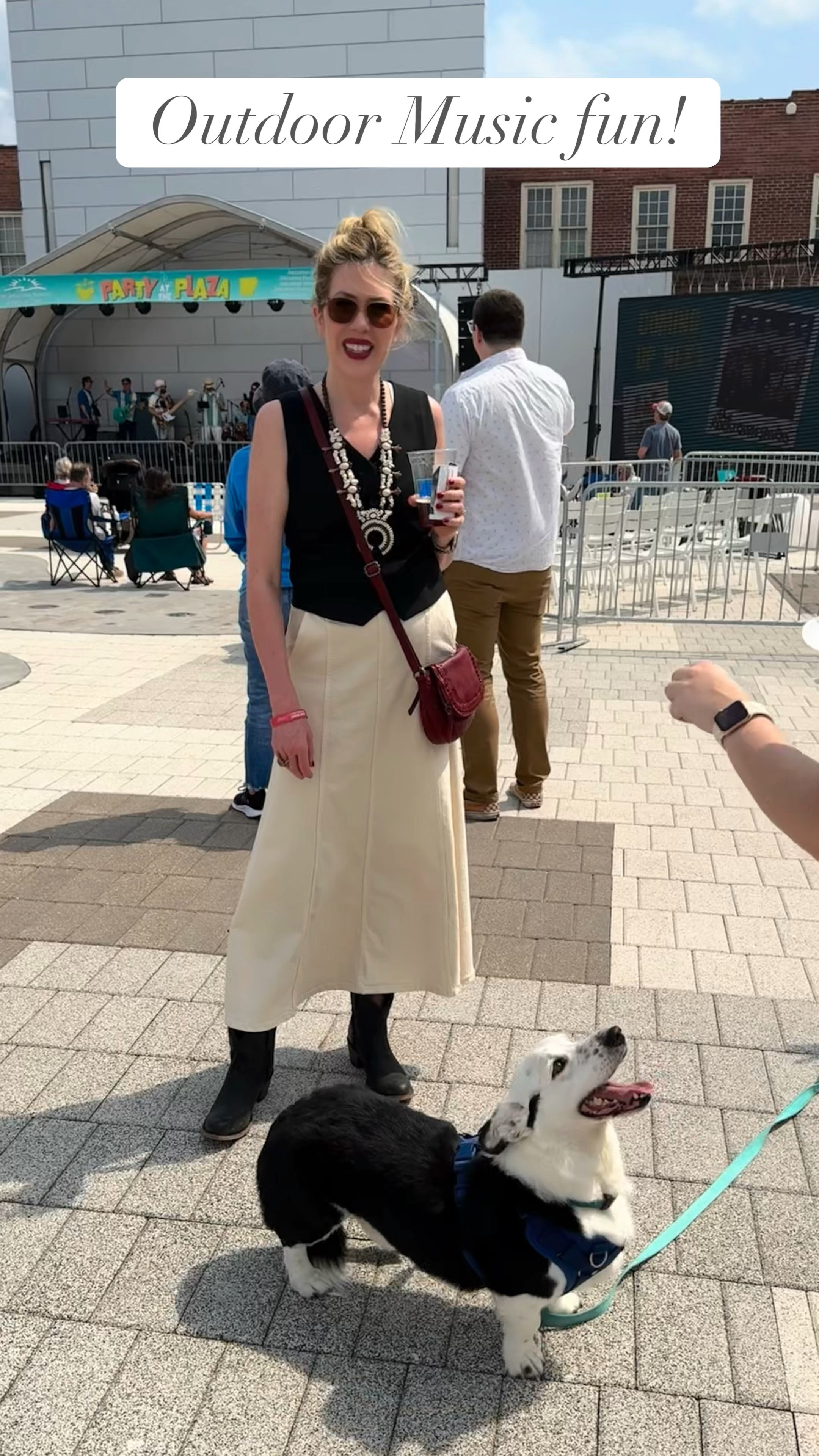 "💋Grateful for sunshine after the rain ☀️So much so I had to borrow sunscreen from a friend! Emily and I stopped by Argenta for Party On The Plaza event supporting Arkansas Hospice. Amazing music, good vibes, and happy to be out and about again! 🎶🌟"
#musicfestival #springparty#cowboycarter

#LTKover40 #LTKFestival #LTKparties