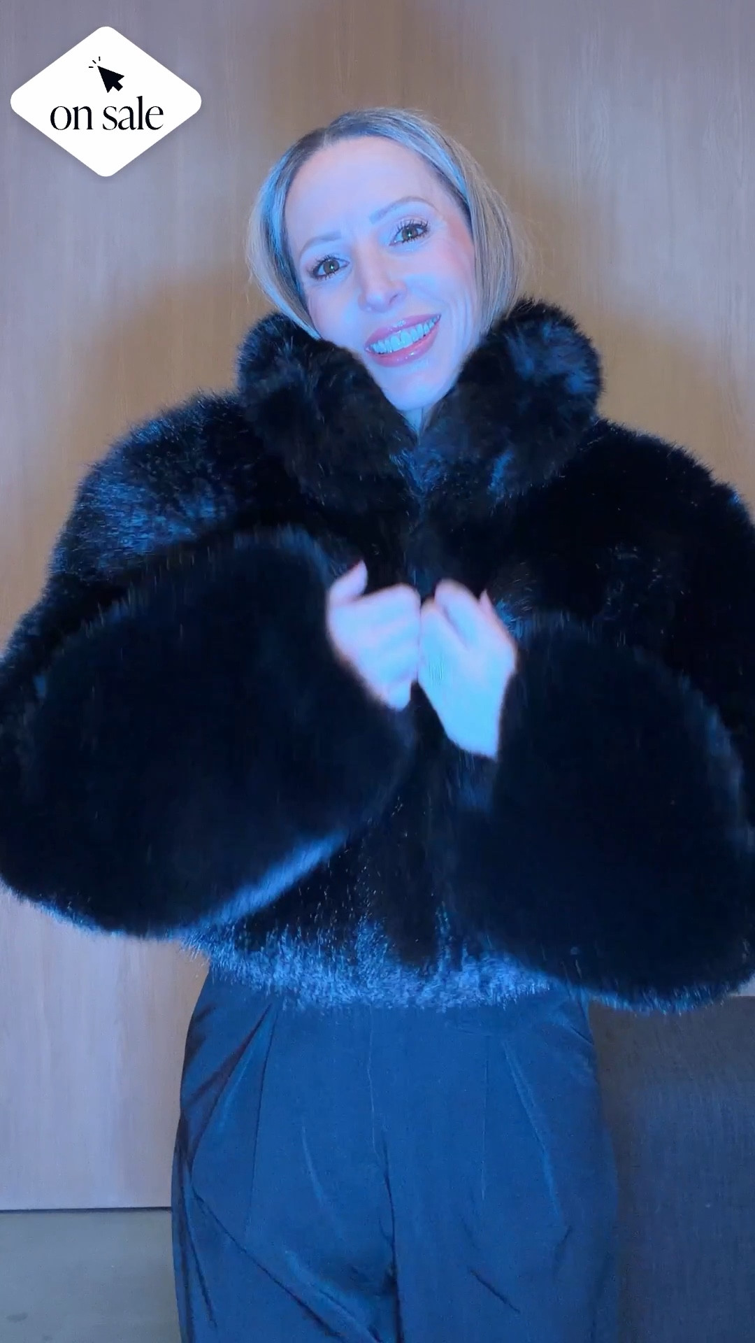 ALO black friday sale is 30% off sitewide which includes their winter jackets like their best selling Foxy Shera jacket, puffer jackets, slop side jacket, faux fur jackets which are the coziest coats ever, full-zip jackets, bomber jackets, and faux shearling jackets as well as all of their matching sets and athleisure wear. 

#LTKSeasonal #LTKSaleAlert #LTKCyberWeek