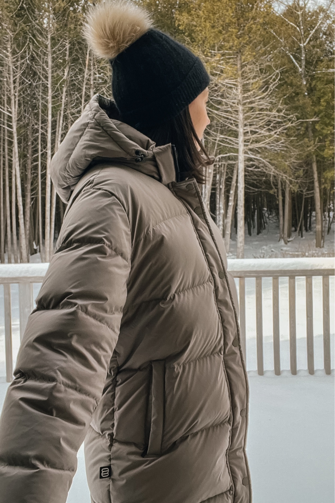 Winter Outfit🖤

Aritzia super puff modern taupe mid length black hat women’s winter style idea Pinterest aesthetic 

#LTKtravel #LTKstyletip