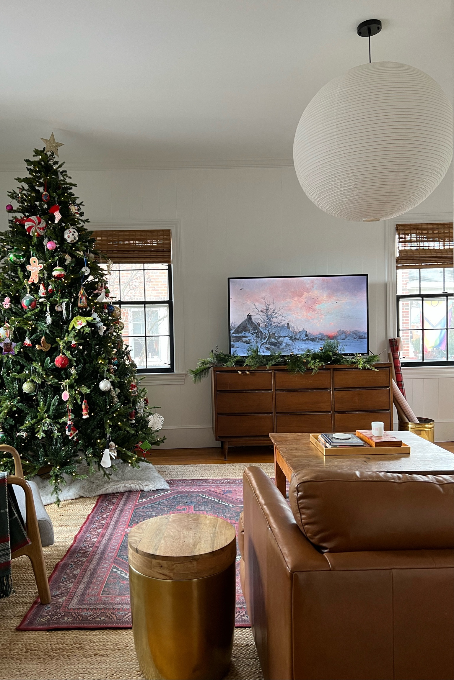 Our family room Christmas style 

#LTKfamily #LTKHoliday #LTKhome