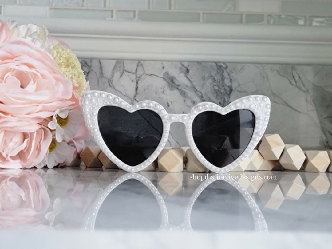 Bride Sunglasses, Pearl Heart Sunglasses, Heart Shaped Bride Glasses for Bachelorette Party, Pear... | Etsy (US)