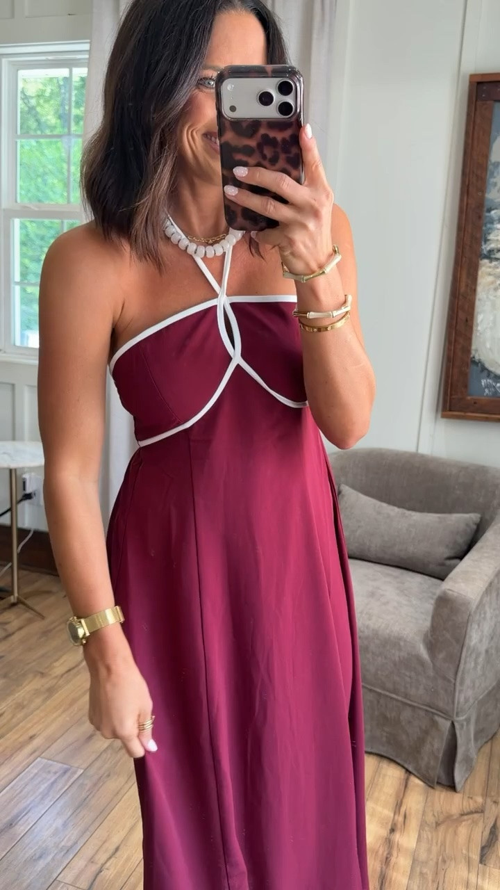 This Cupshe dress is SO good 😍 The color + contrast trim make it look way more expensive than it is! Such a cute option for date night, vacation or even a fall wedding 🤎 Wearing a small.

#Cupshe #CupsheStyle #AffordableFashion #MaxiDress #FallOutfit #LTKStyle