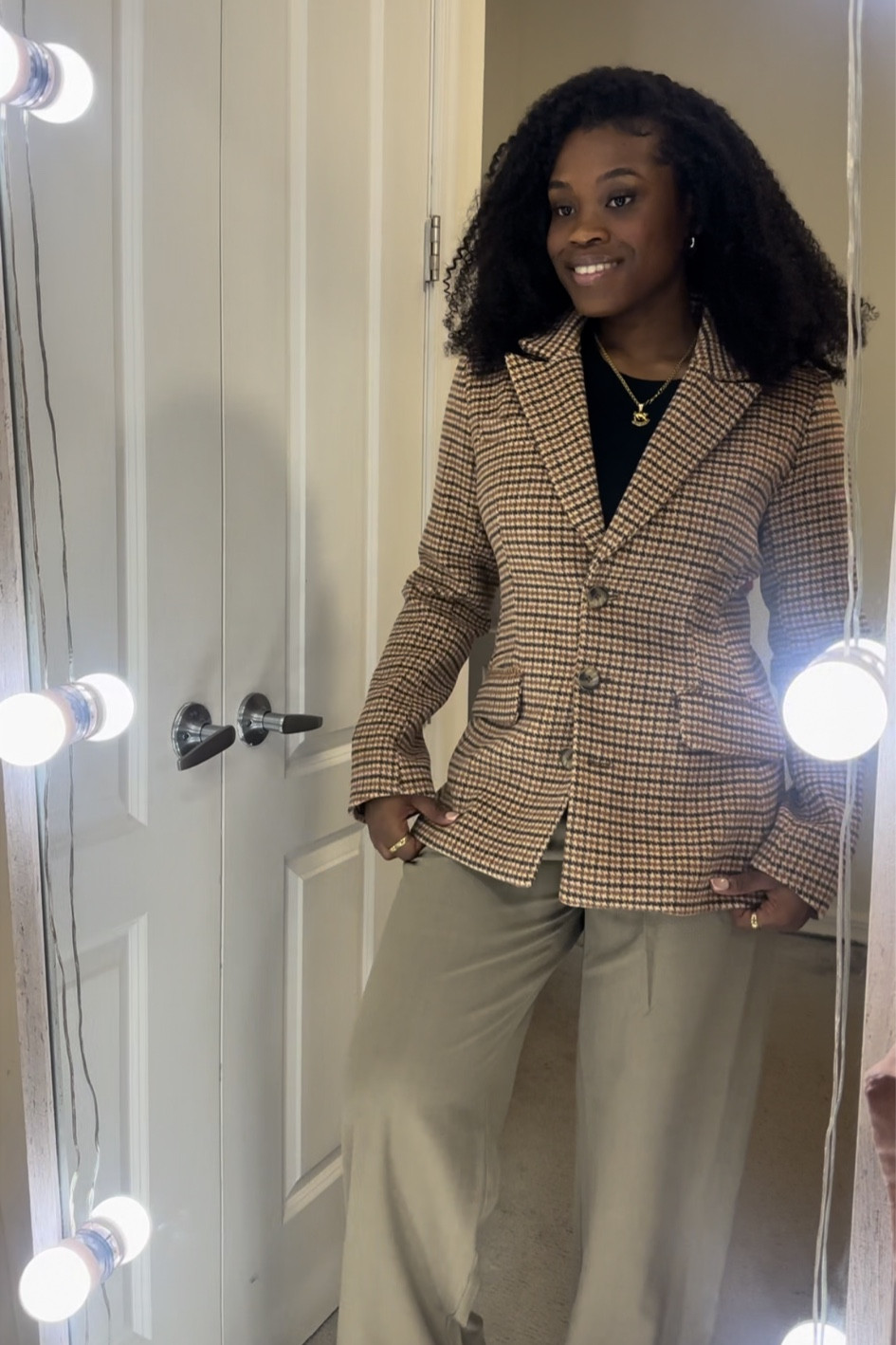 This blazer quality is top tierrrr! Such a good buy! 