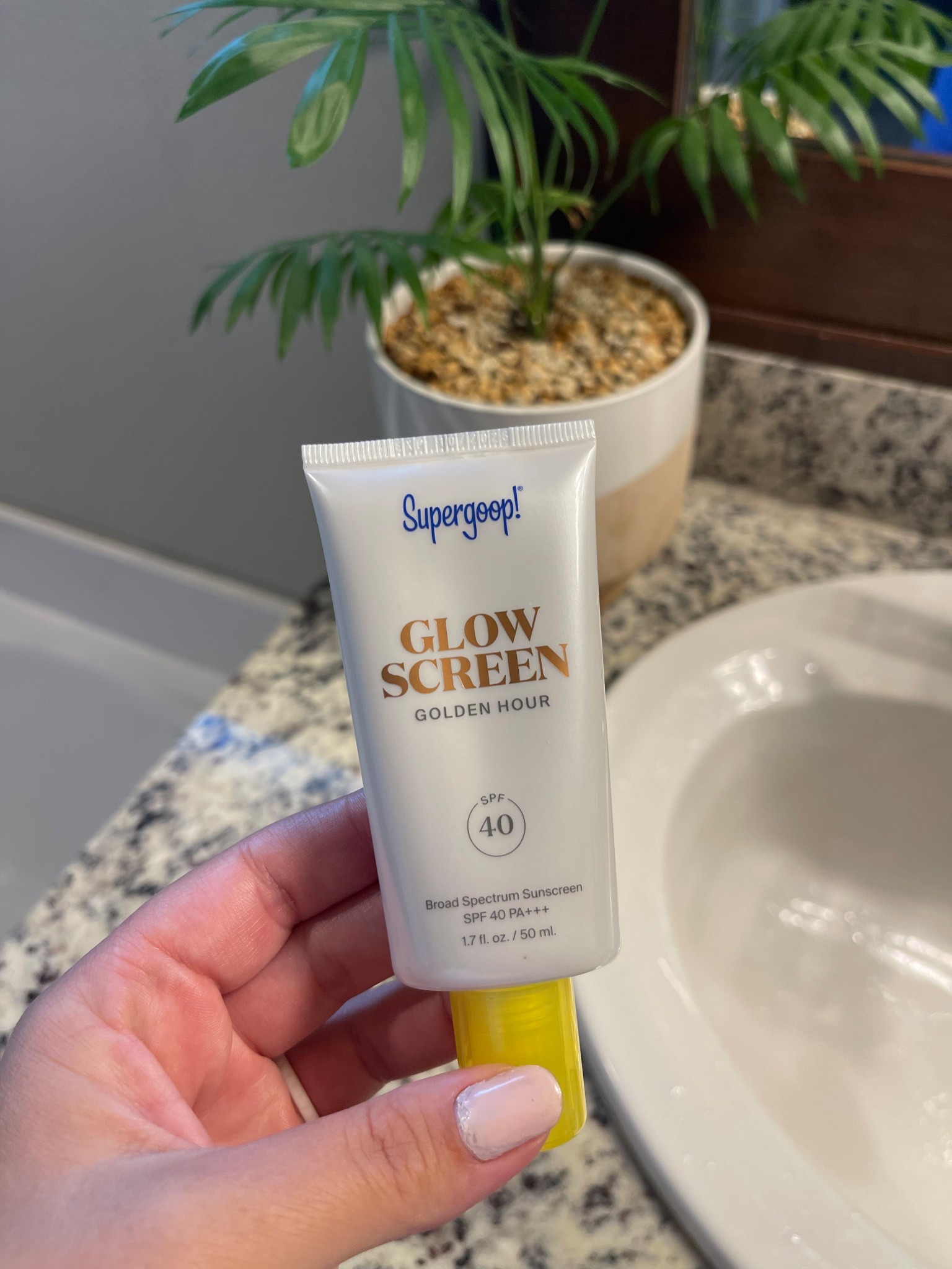 The only product you need for that no makeup, makeup look. It makes my skin so glowy! 🌟🌟

Skincare | tinted sunscreen | glow screen | summertime makeup 

#LTKBeauty #LTKSeasonal #LTKSummerEdit