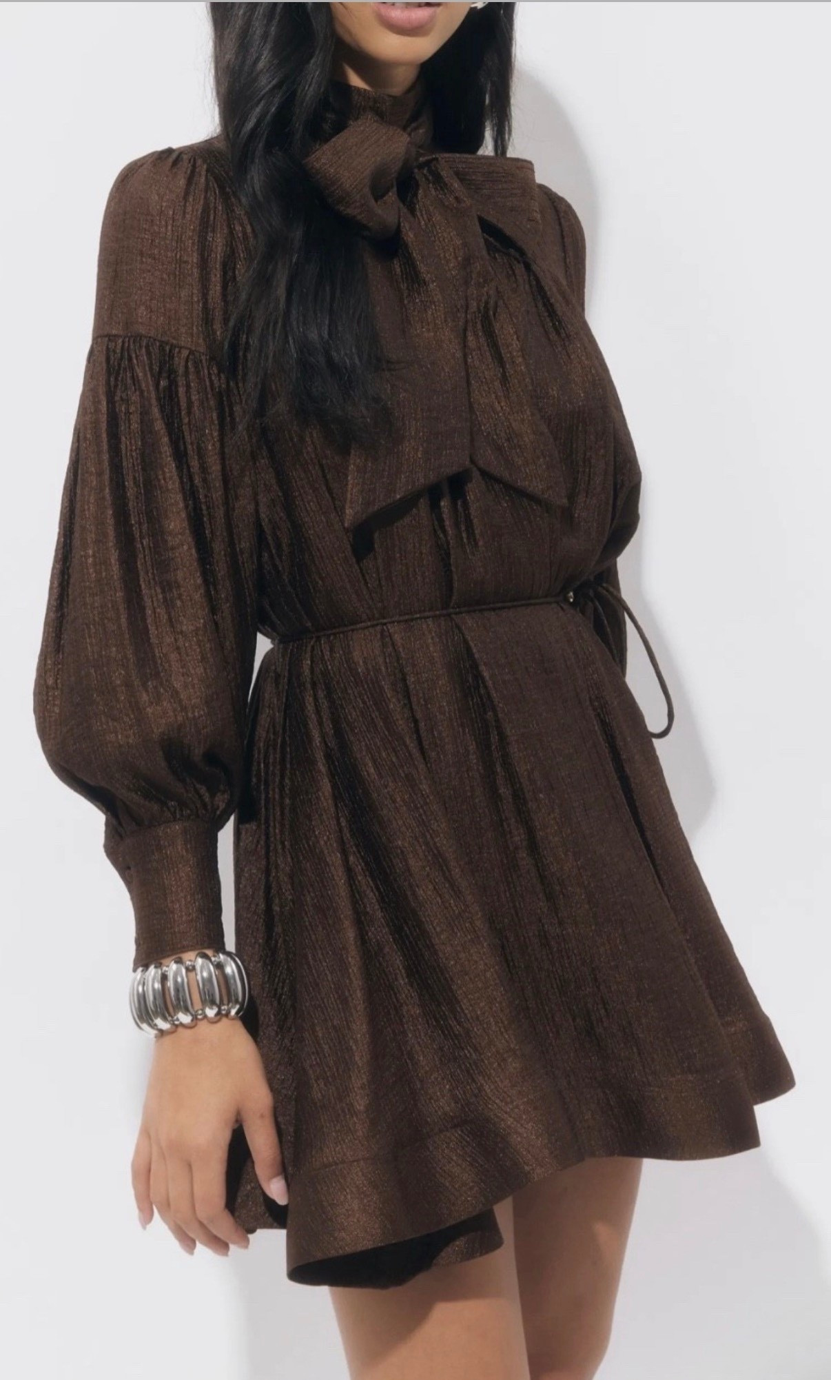 Brown dress 
Dress
Bow neck dresss