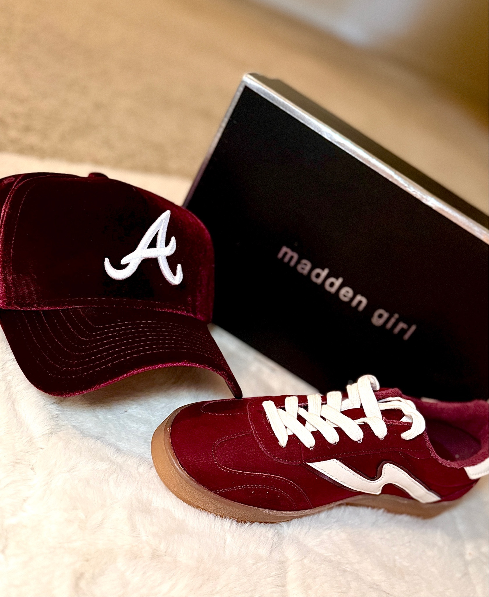 It’s a Burgundy winter 🤍❤️

Actual hat purchased from Culture Kings 

#amazonfashion 

#LTKStyleTip #LTKFindsUnder100 #LTKGiftGuide