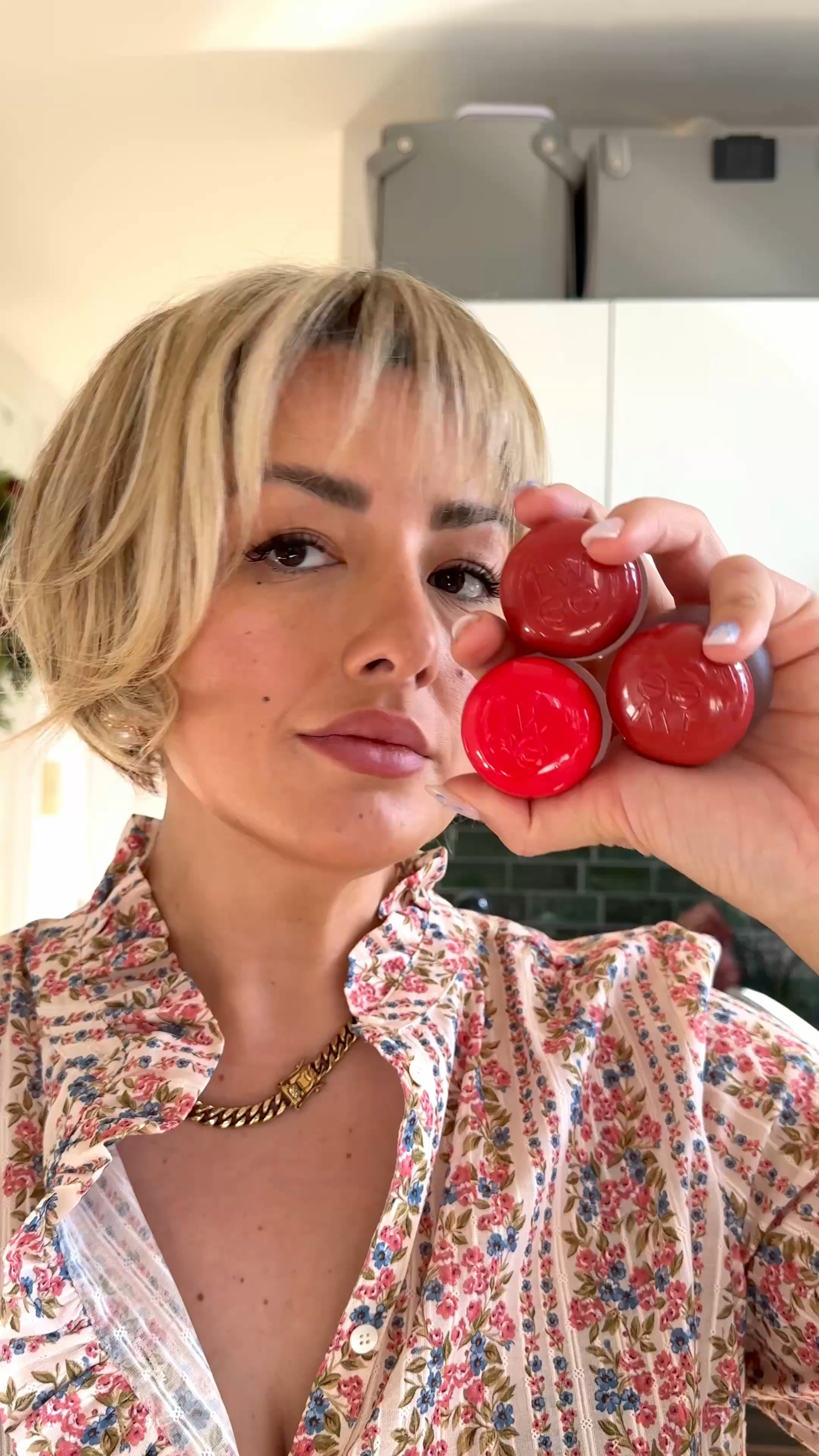 Three @fwee pudding pots for lips and cheeks! 
Colors in order: film, d-day, and memories 

#kbeauty #blush #trending 


#LTKFindsUnder50 #LTKBeauty #LTKGiftGuide