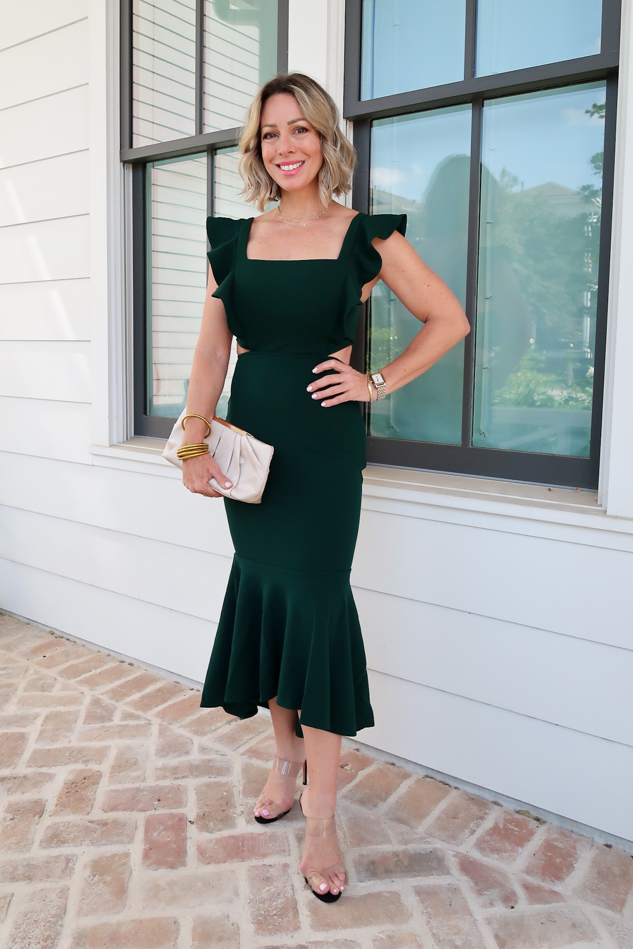 Spring Dress! 

Dress Fit: I’m wearing an XS

#LTKfindsunder100 #LTKshoecrush #LTKover40