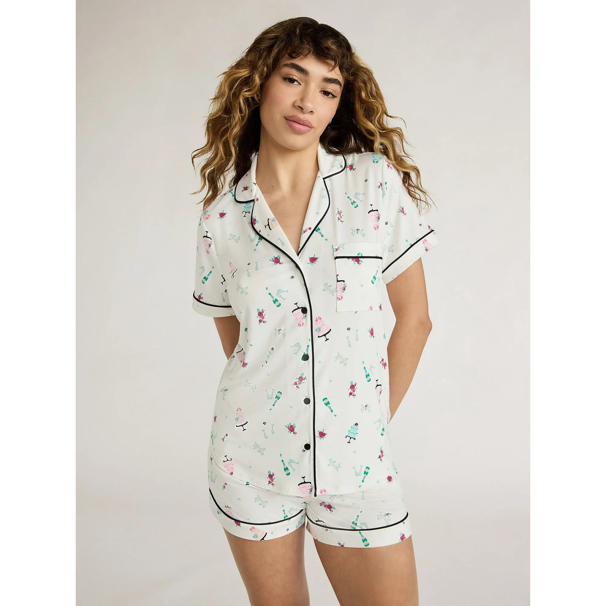 Joyspun Women's Dreamy Soft Collection Notch Collar Top and Shorts Pajama Set, 2-Piece, Sizes XS-... | Walmart (US)