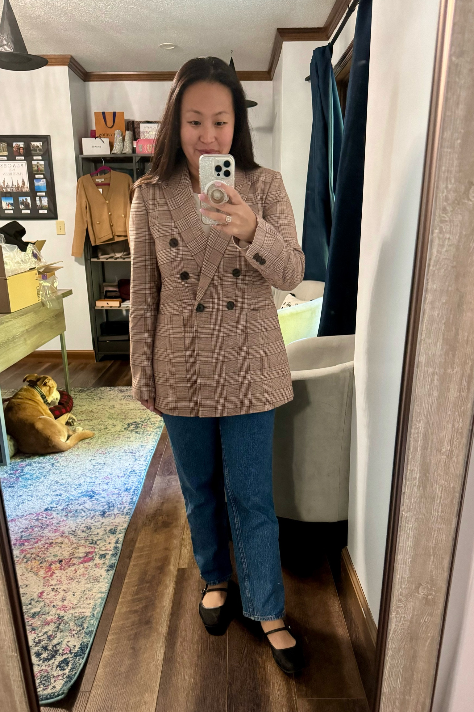 Elevated casual look with a double breasted blazer from Loft (size down if in between), straight leg denim from Abercrombie (size up), and flats from Target. #fallfashion 

#LTKWorkwear #LTKSaleAlert #LTKStyleTip