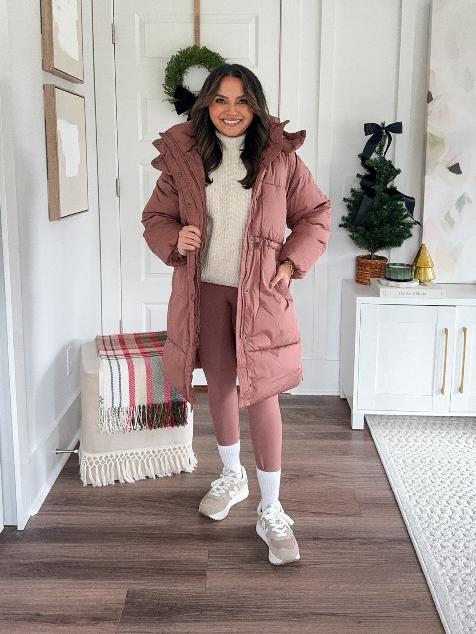 Taupe puffer size XS petite TTS
Light Stonewashed  crop sweater size XS petite TTS 
Taupe leggings size S regular TTS - these are a cropped length so I tucked them into my socks. The regular size is still cropped on me!
Platform tan sneakers size 6.5 TTS


Sneakers 
Winter Outfits 
Fall Outfits 
Activewear 
Casual Outfits 

Honey Sweet Petite 
Honeysweetpetite 


#LTKActive #LTKStyleTip #LTKSeasonal