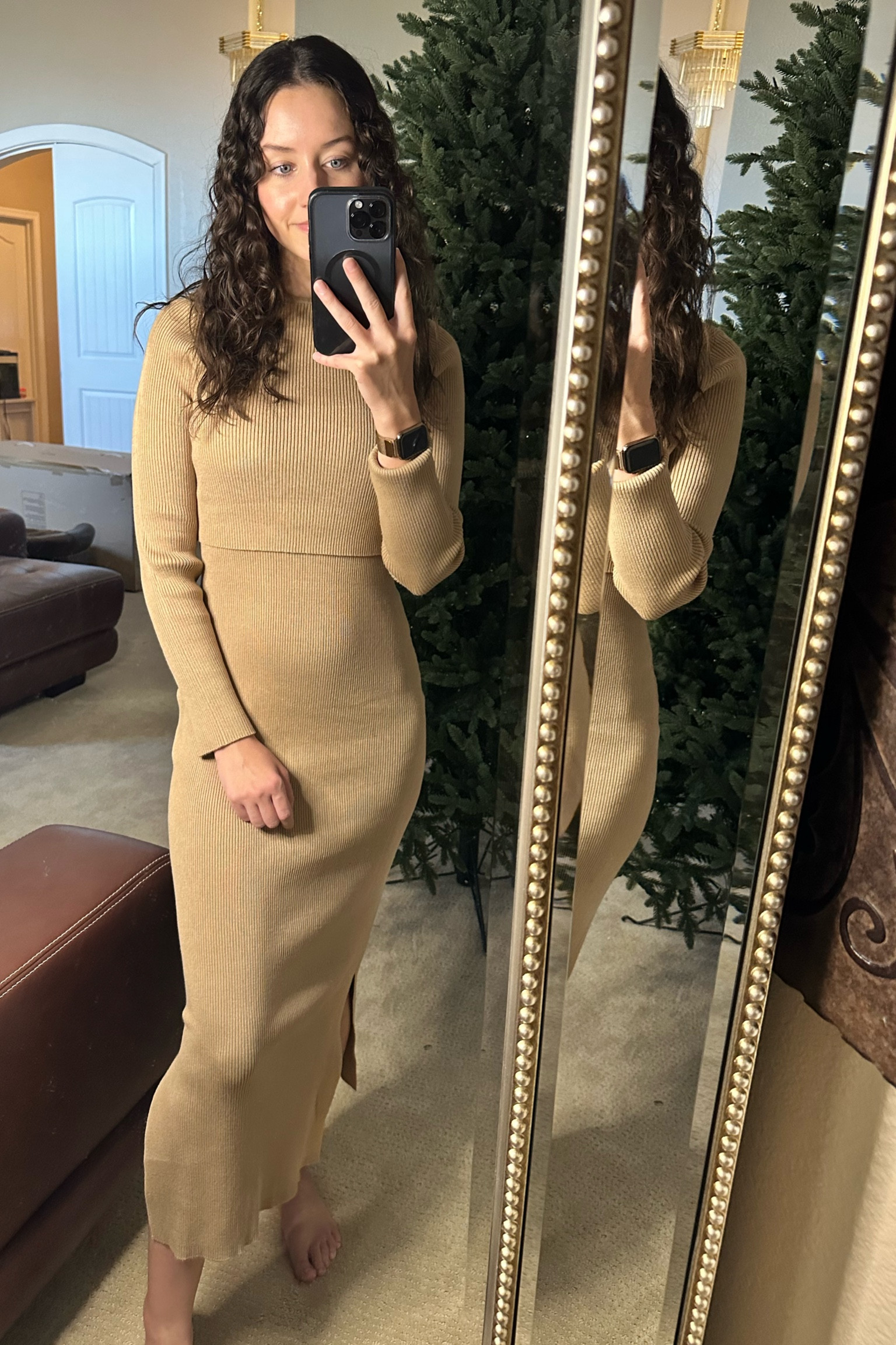 Kindred Bravely Nursing and Maternity Dress 

Wearing an xsmall 

#LTKstyletip #LTKbump #LTKHolidaySale