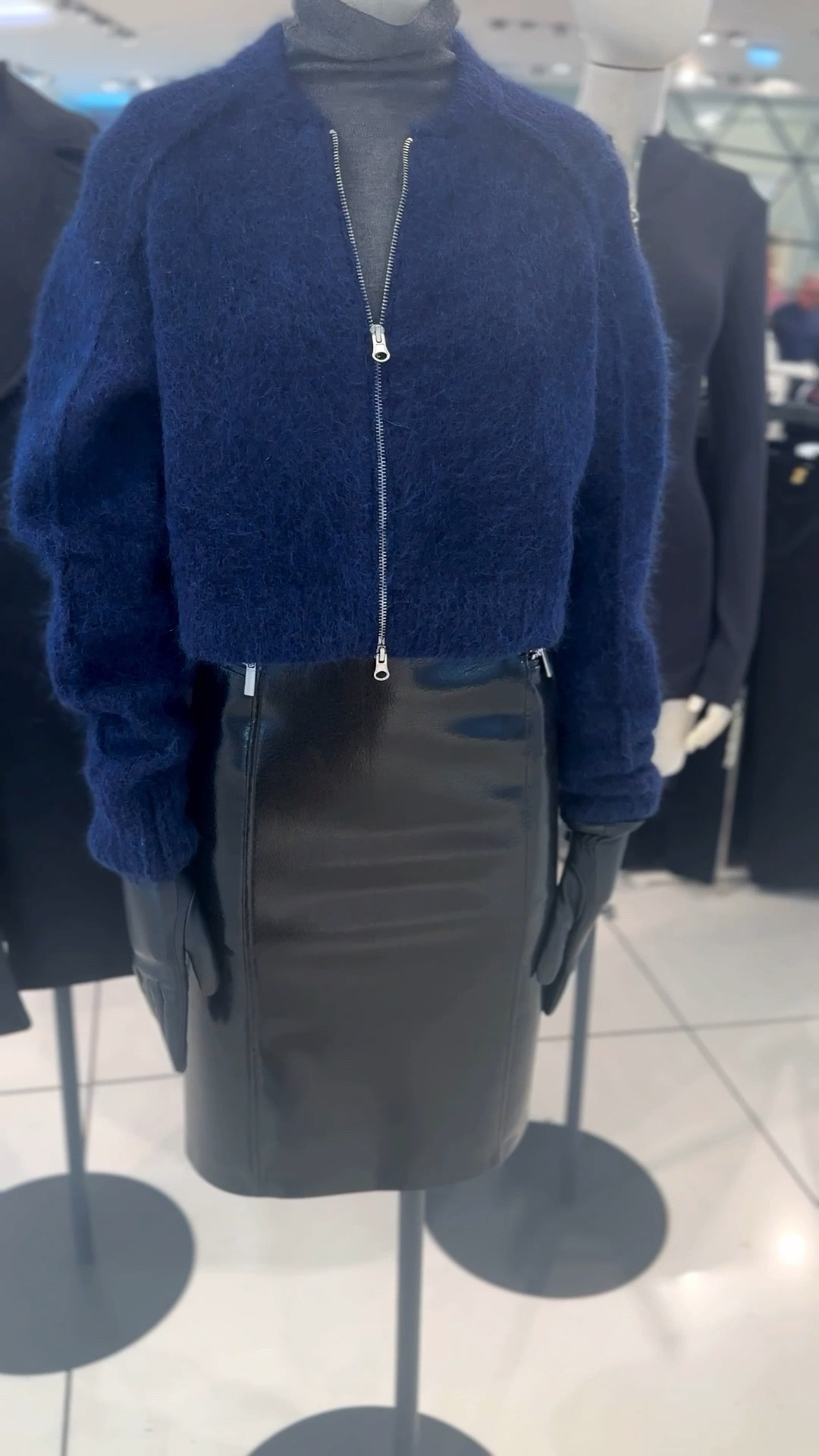 H&M is killing it this season with the winter collection! This Royal blue jacket gives women’s empowerment dont you think? #hm #royalblue

#LTKstyletip #LTKworkwear #LTKwinter