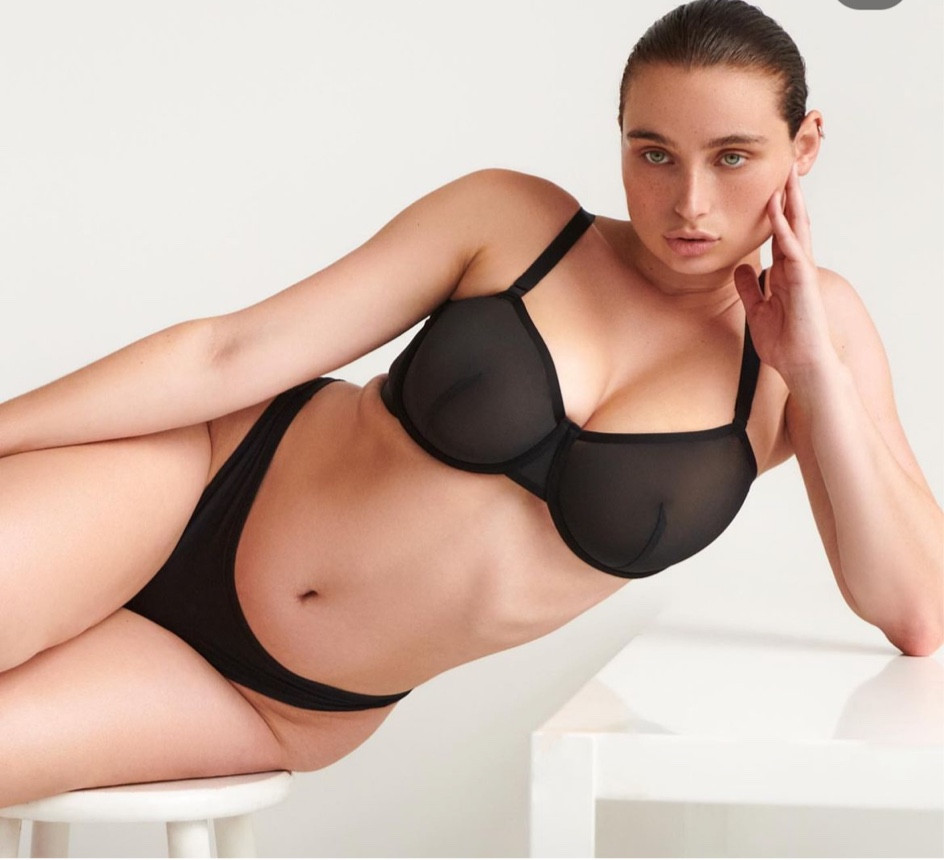 My favorite bra that I own as a big-chested girl - PERIOD!!!! It’s SO comfy, supportive and sexy. A must have. 

#LTKmidsize #LTKGiftGuide #LTKCyberWeek