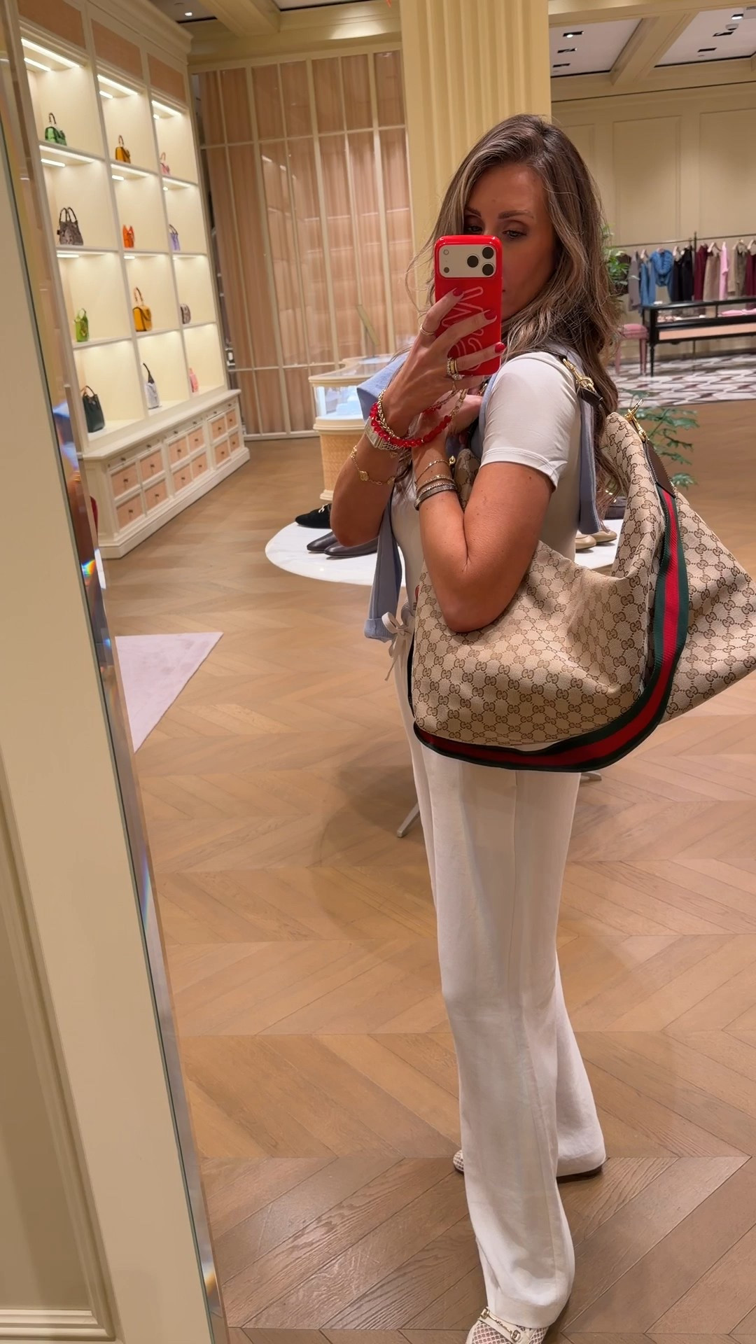 This is a new style gucci bag tha everyone that everyone was loving the large size is great for travel 

#LTKMidsize #LTKOver40 #LTKTravel