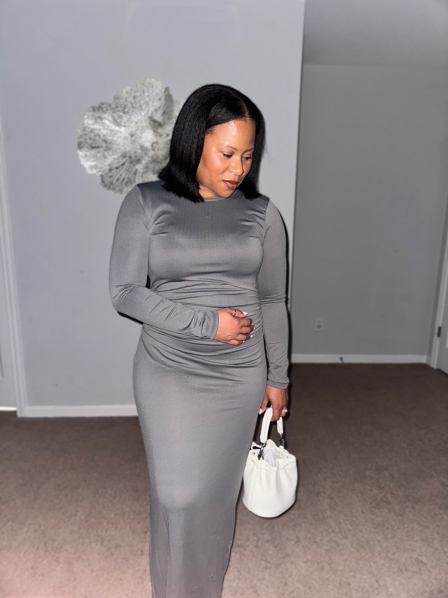 Grey dress with white purse 

#LTKOver40