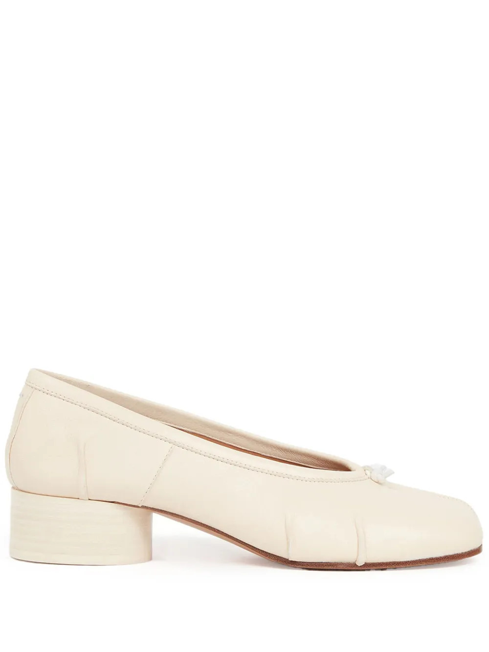 Maison Margiela 30mm Tabi Pumps | White | FARFETCH AU | Farfetch Global