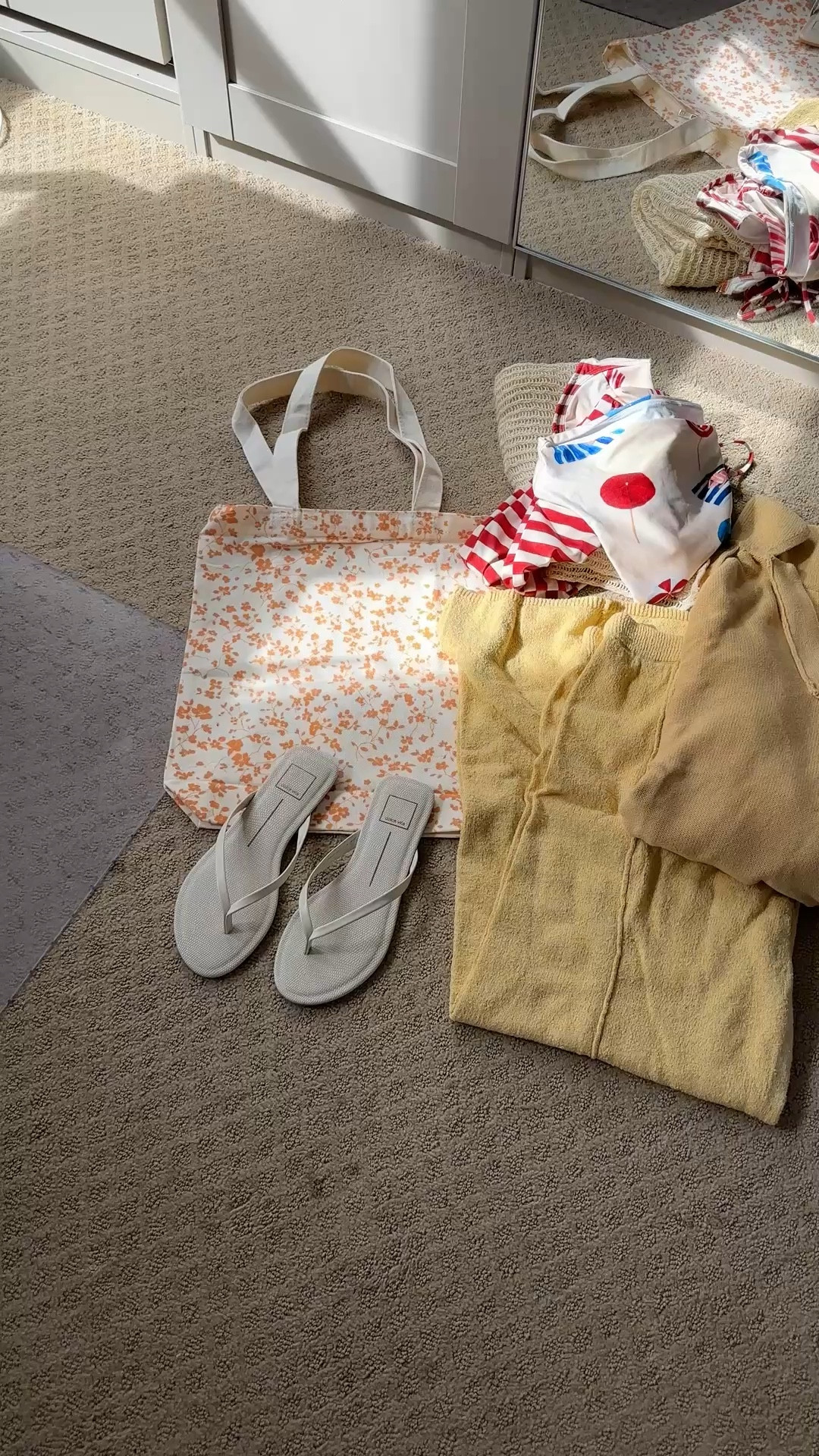 Travel Packing: Color Coordinating

When packing a travel wardrobe, an easy way to see if a collection of outfits is cohesive is to lay it out next to each other on the floor. You can then stand up and stand back to see if mixing and matching makes sense. 

Not all pieces may go together, but there is a spectrum that takes you from one end to the other, allowing for a variety of styles while on your trip. ￼￼

#LTKstorytime #LTKTravel