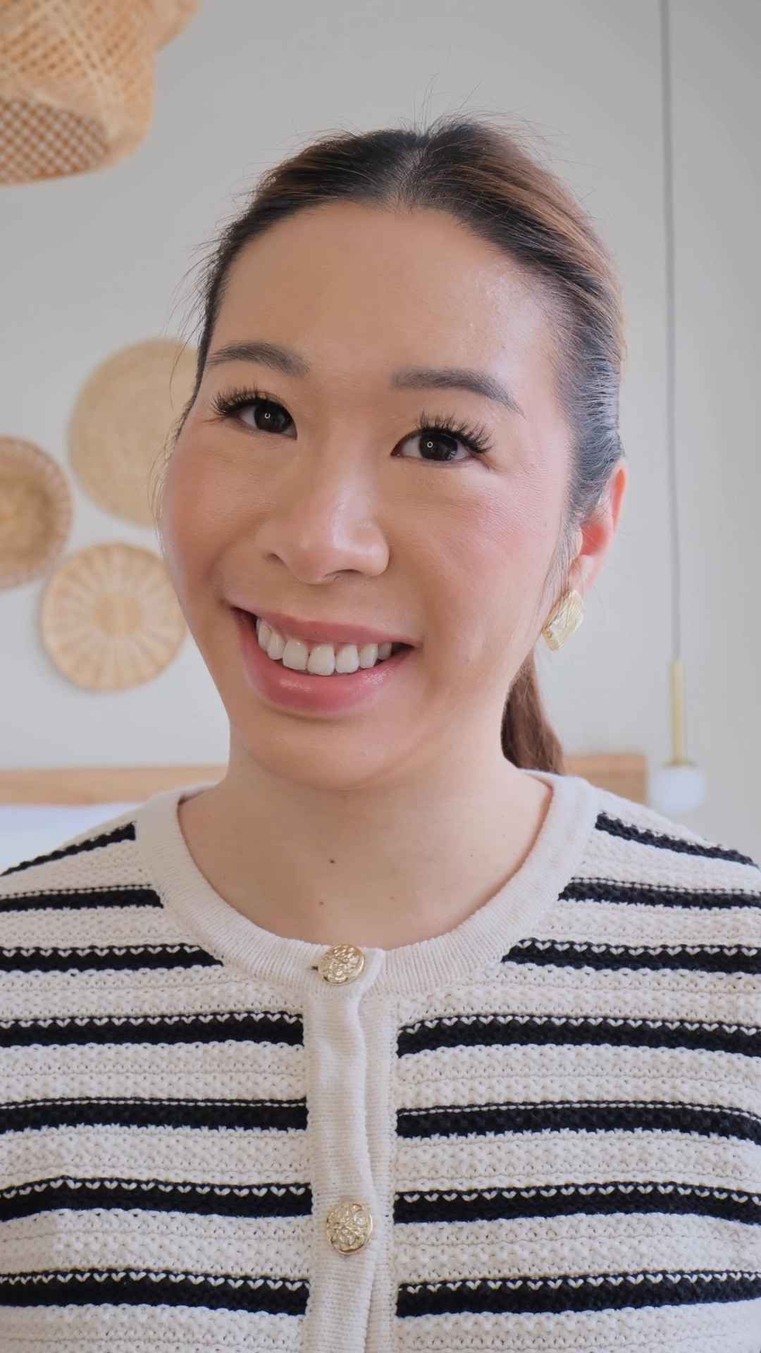 5 minutes easy makeup look
Quick beauty routine
Fresh spring 

#LTKBeauty #LTKgrwm