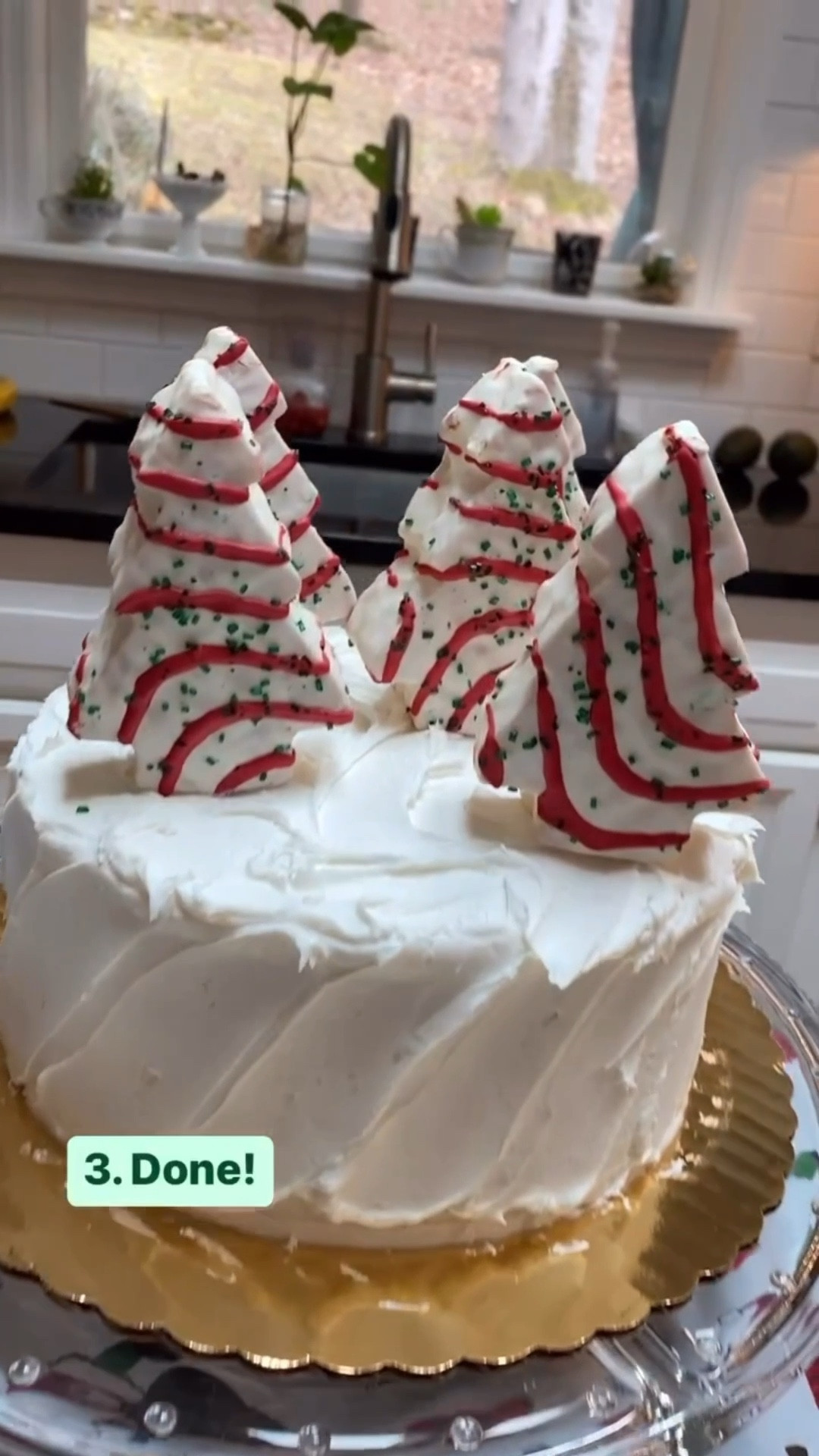 Decorate a cake in under a minute!
Add this to your Walmart pick up order for Christmas! 

#LTKmomlife #LTKHoliday #LTKfoodie