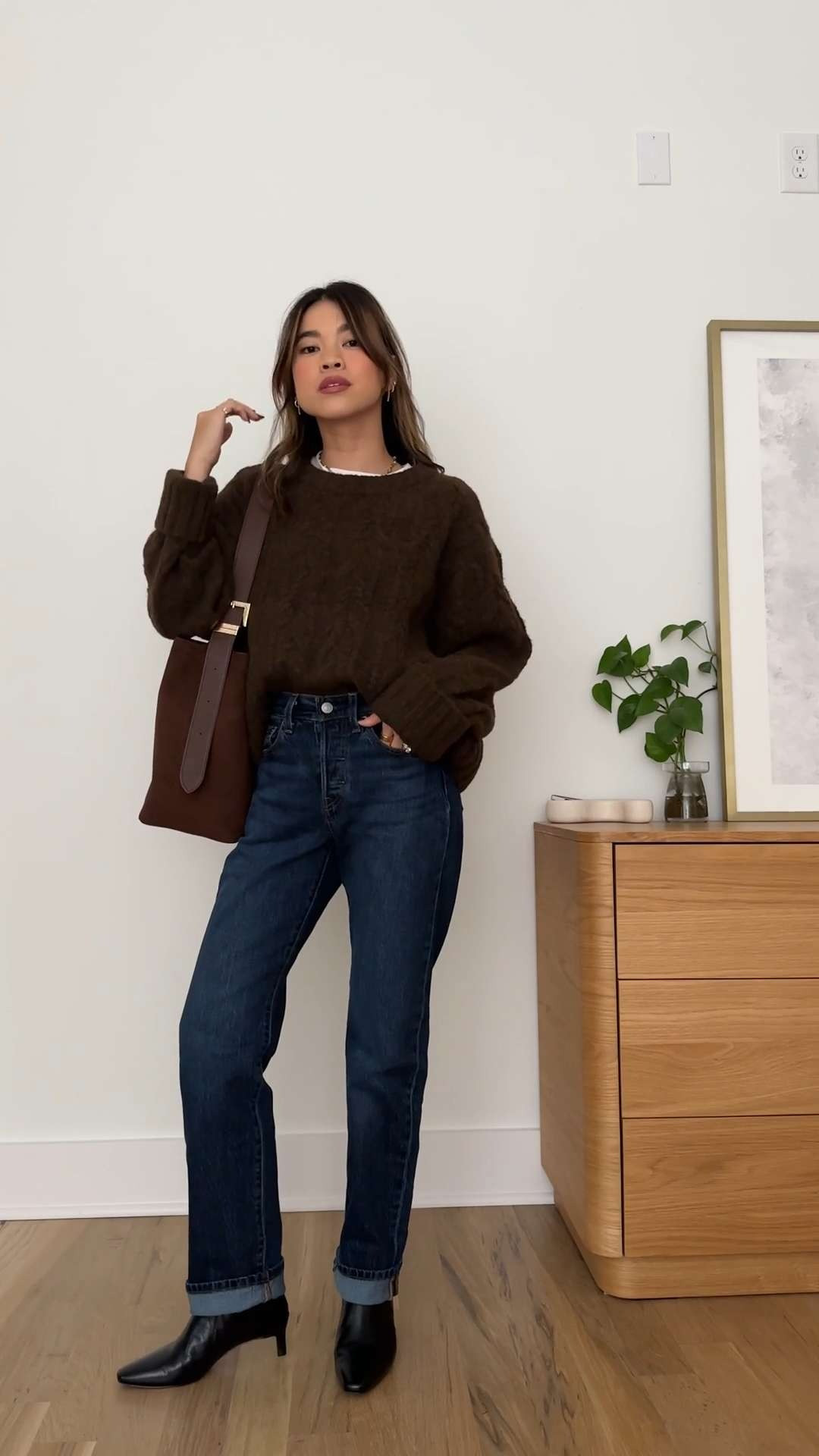 Sizing info: jeans size 24 in wash Mild Salsa, sweater size large, white tee size XS!

petite fashion, get dressed with me, outfit inspiration, ootd, nashville outfit, Nashville influencer, petite style, vacation style, casual outfits, mom style, petite pants, autumn dress, fall outfit, fall pants, fall outfit inspo, fall outfit idea, fall top, fall style, fall dress, autumn outfit, autumn outfit idea, autumn pants, fall sweater, autumn sweater, cozy sweater, denim, jeans, fall denim, fall jeans, 

 

#LTKootd #LTKmomlife #LTKStyleTip