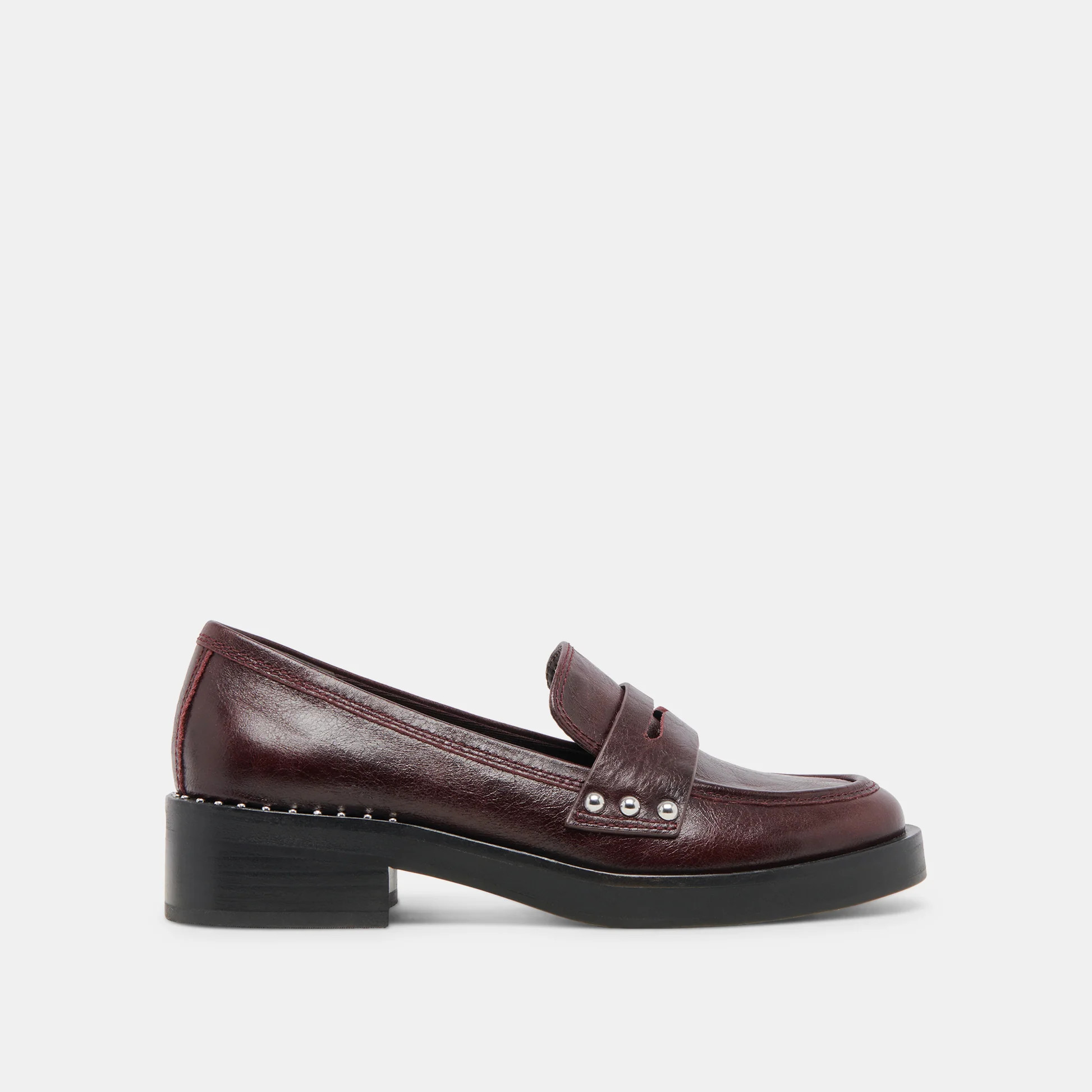 Aliane Loafers | DolceVita.com
