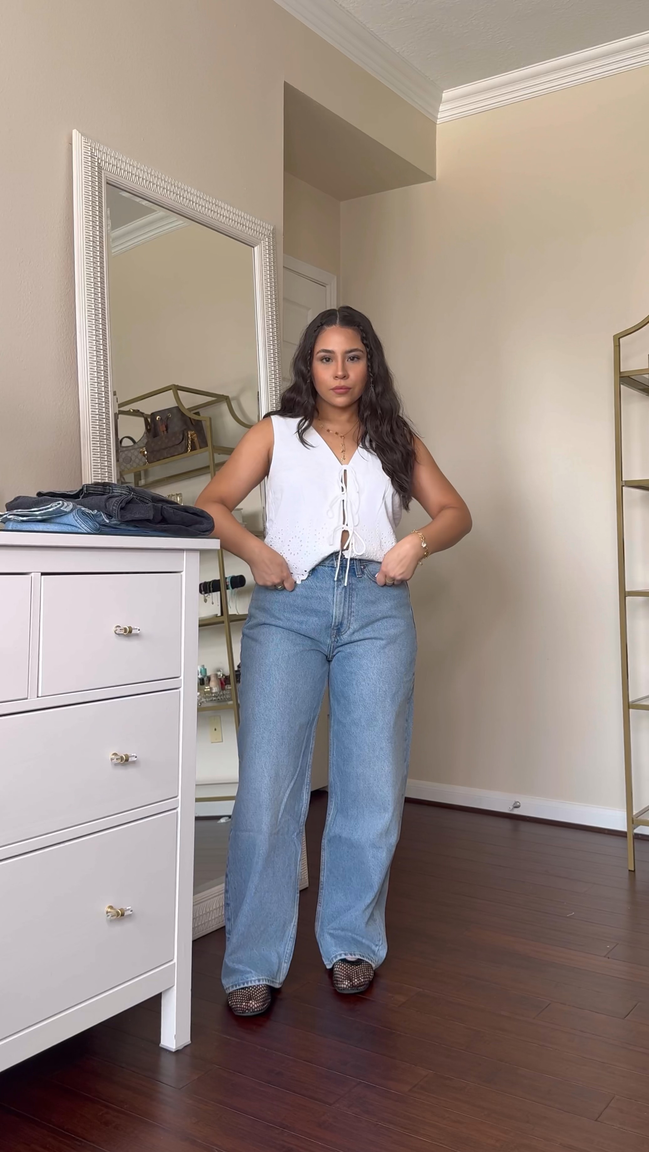 Abercrombie curve love denim 20% off in app w code APP20 
Wearing a size 27 short in all jeans and small in the top 

#LTKSaleAlert #LTKStyleTip #LTKFindsUnder100