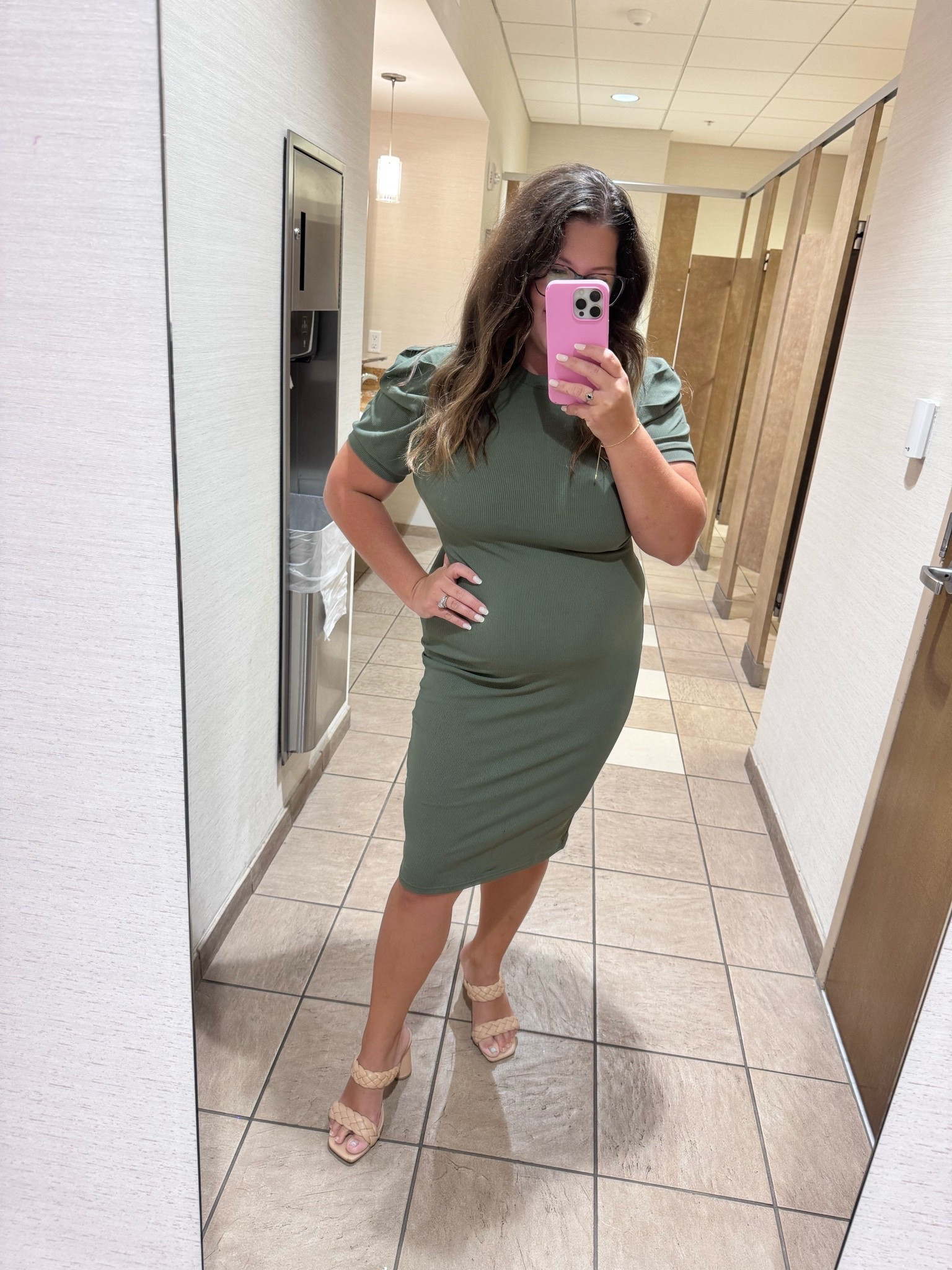 WORK OOTD 🤎✨

business casual workwear, Amazon fashion, Amazon style, work outfit, workwear, office outfit inspo, working mom, work dresses, mom ootd

#LTKootd #LTKWorkwear #LTKPetite