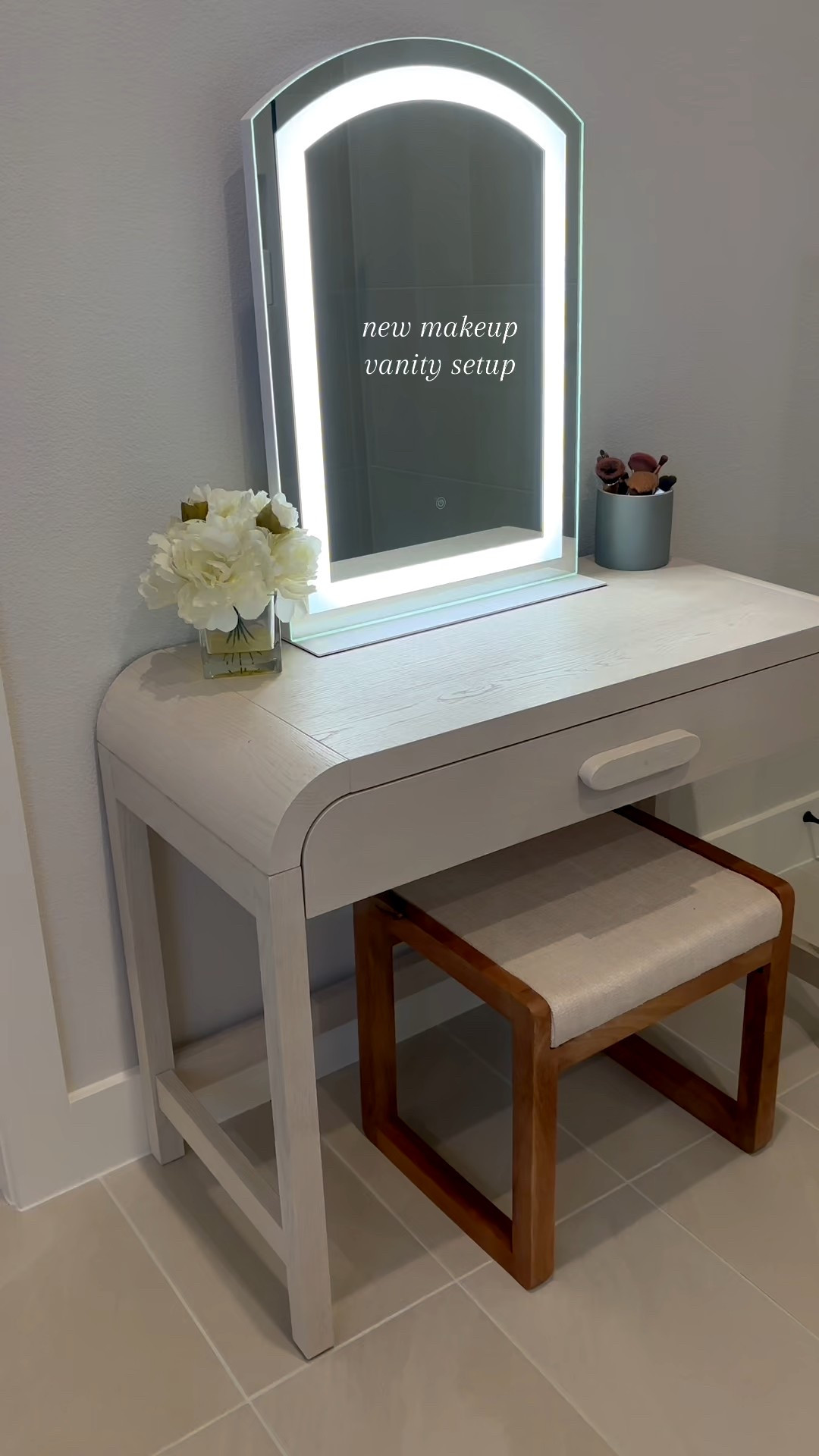 new makeup vanity setup 

#LTKBeauty #LTKgrwm #LTKmorningroutine