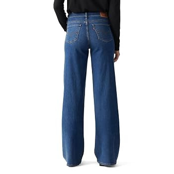 Levi's Women's 318 Shaping Wide-Leg Jeans (Also Available in Plus) | Amazon (US)
