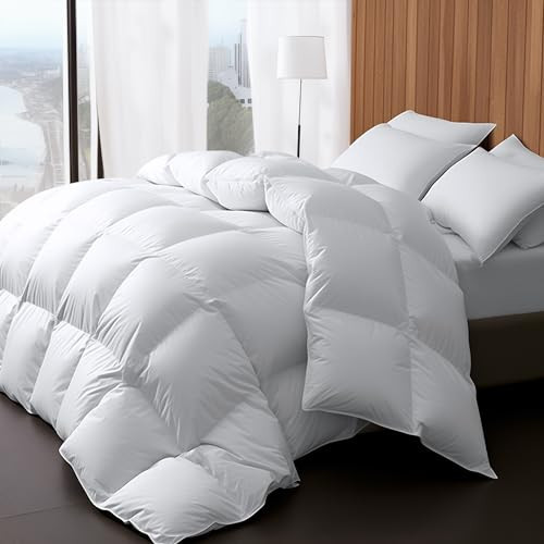 Wellos Luxury Goose Feather Down Comforter Oversized Queen Size 850+ Fill-Power, Fluffy and Cozy Oversized Queen Down Duvet Insert with 1000T 100% Cotton, All Season Medium Warmth Down Comforter | Amazon (US)