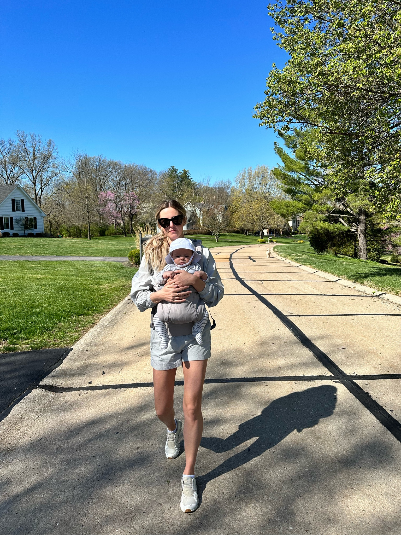 Morning walk with the babes
#atheleisure #mom #baby

#LTKbaby #LTKSeasonal