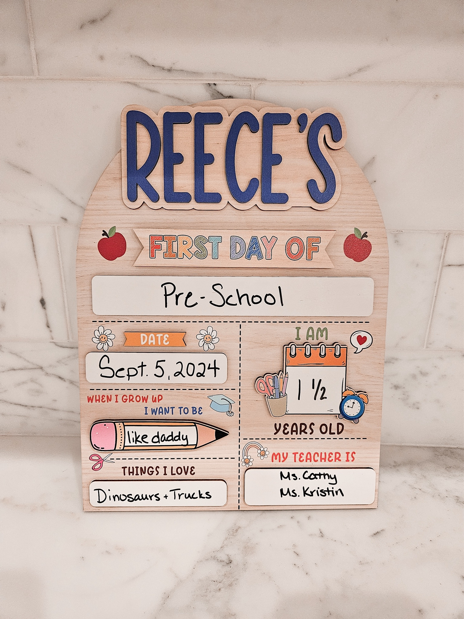 Got the cutest first and last day of school plaque for Reece! The blanks are dry erase so you can use it throughout your child’s school career!
•
•
#backtoschool

#LTKKids