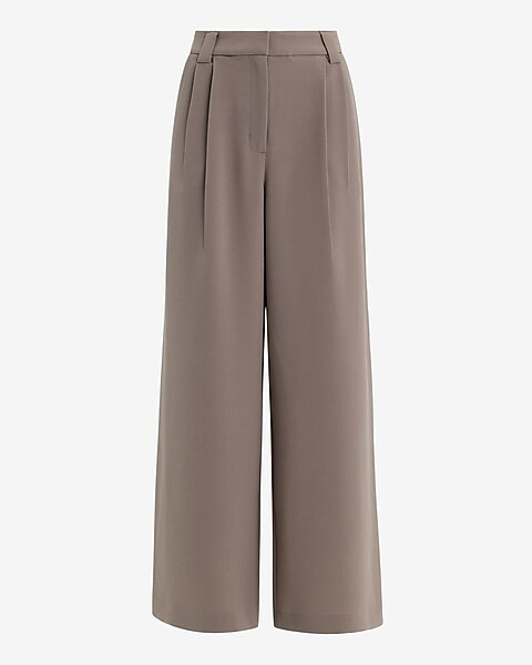 Signature Crepe High Waisted Relaxed Trouser | Express