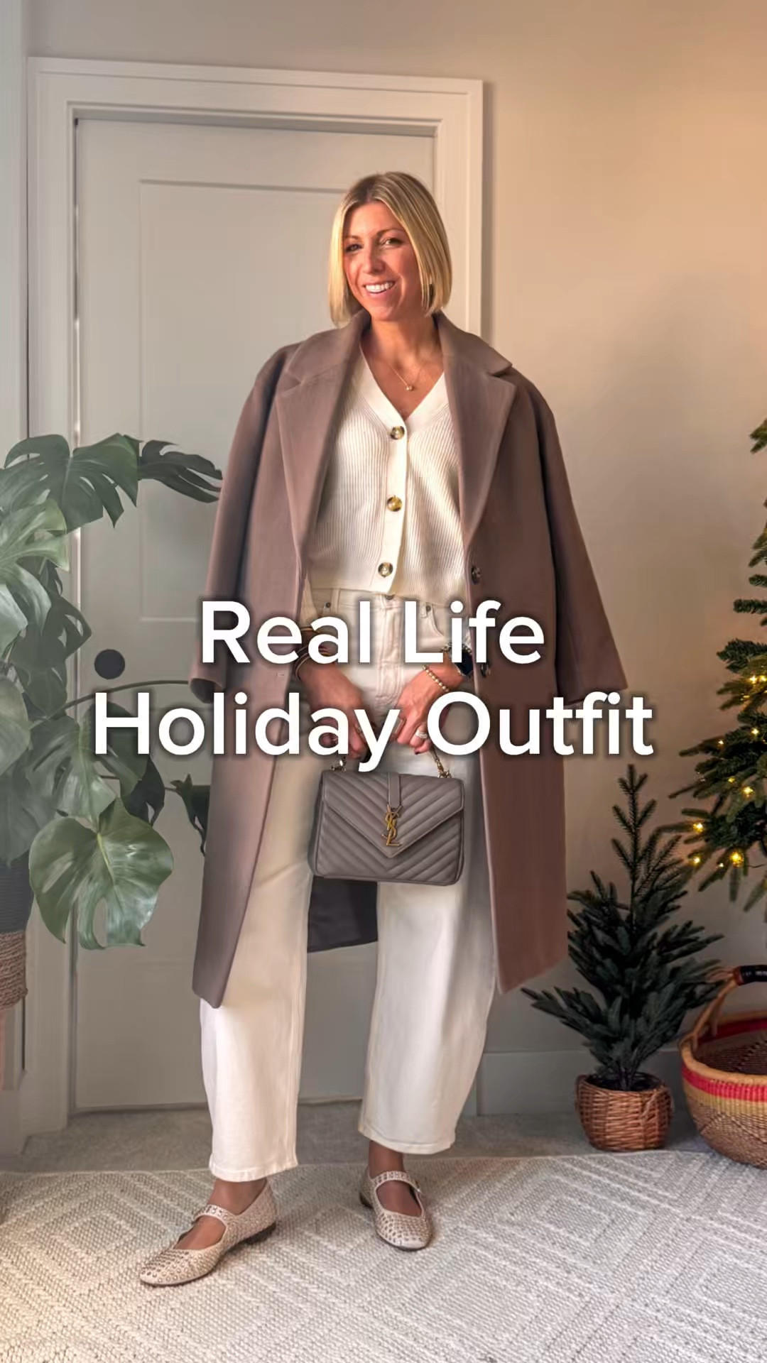 Holiday outfit Inspo: chic monochrome look🤍
These curvy jeans are so comfy + I love the relaxed fit. I’m wearing the 29” inseam length (I’m 5’10”) 

#LTKWatchNow #LTKHoliday #LTKOver40