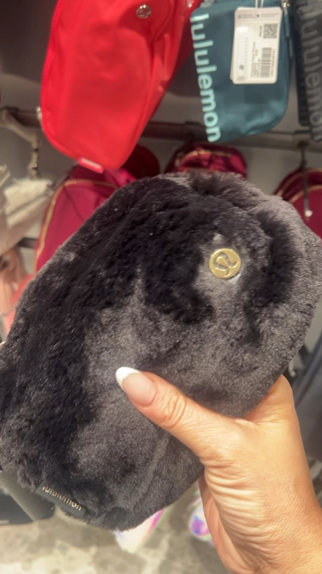 Lululemon gift ideas, everyday belt bag, stocking stuffers, teen gift ideas, tween gift ideas, gifts for her, you can order online and opt for in store pickup to get it quickly. @lululemon #LaidbackLuxeLife

Hey Beautiful! Feel free to comment on this post if you have any questions! 🫶🏽

Follow me for more fashion finds, beauty faves, lifestyle, home decor, sales and more! So glad you’re here!! XO, Karma

#LTKGiftGuide #LTKItBag #LTKFindsUnder50