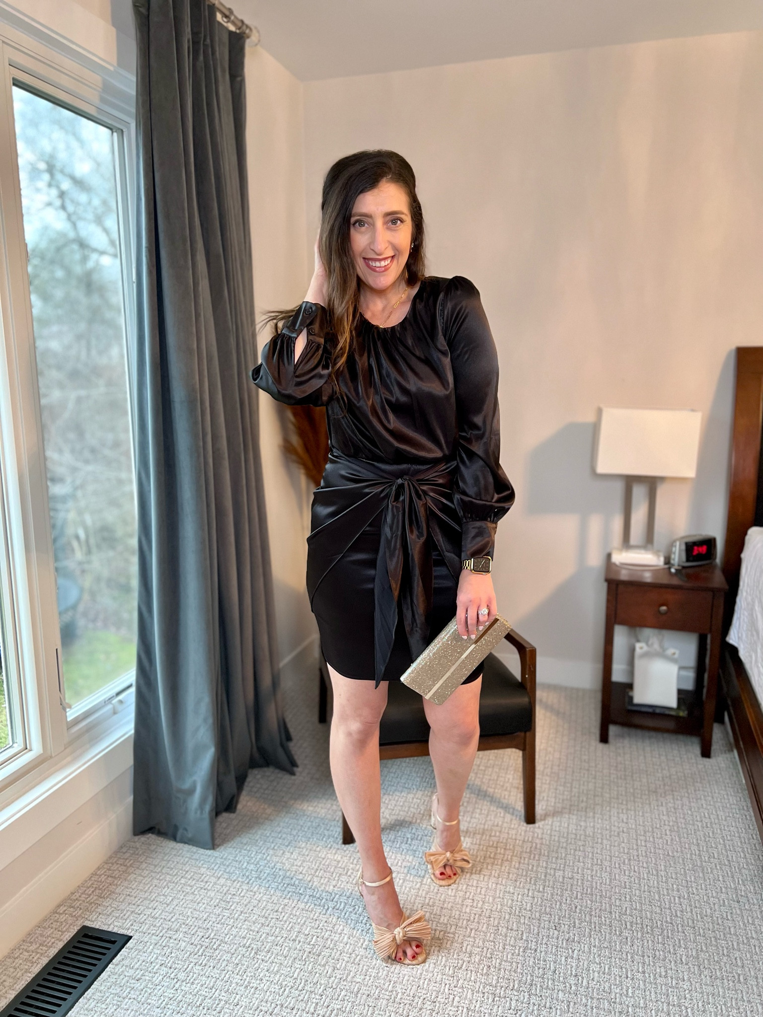 Satin tie front Amazon dress


#LTKFind #LTKshoecrush #LTKsalealert