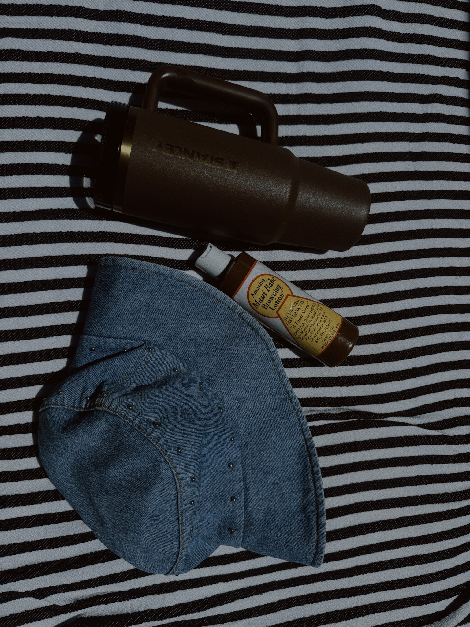 Sun essentials☀️

#LTKSeasonal #LTKootd #LTKFestival