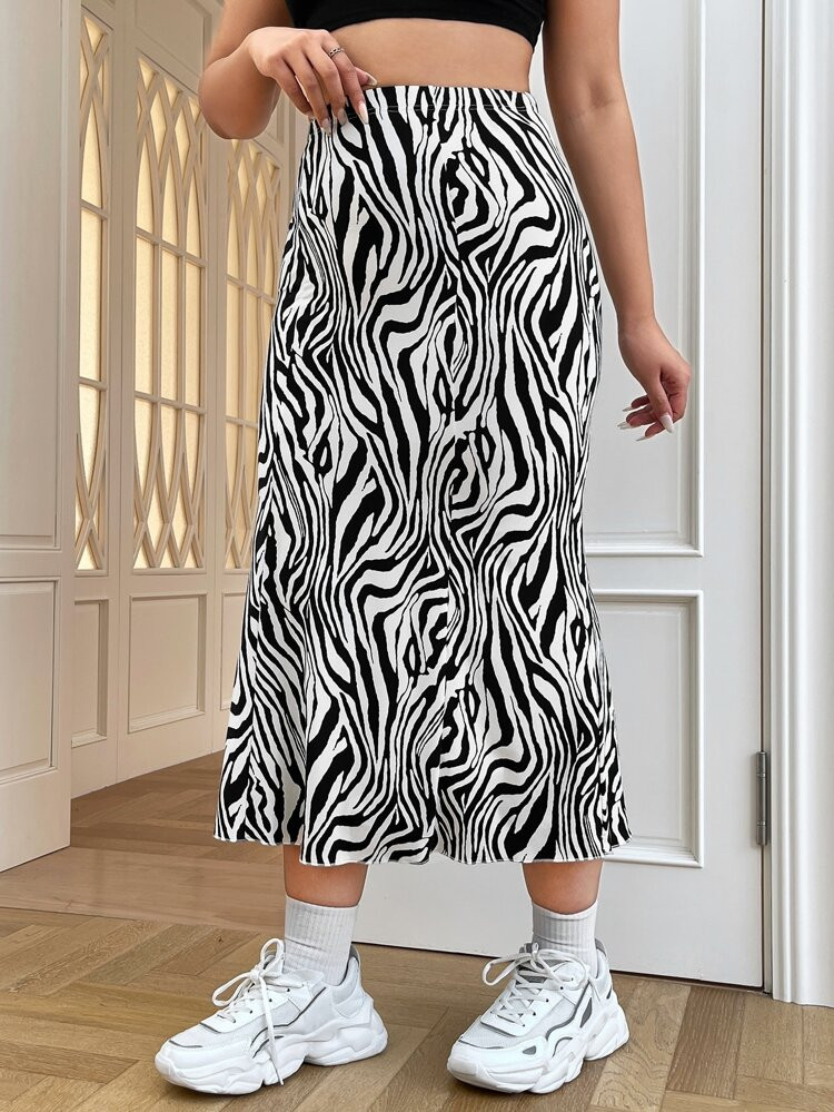 SHEIN EZwear Plus Zebra Striped Print High Waist Skirt | SHEIN