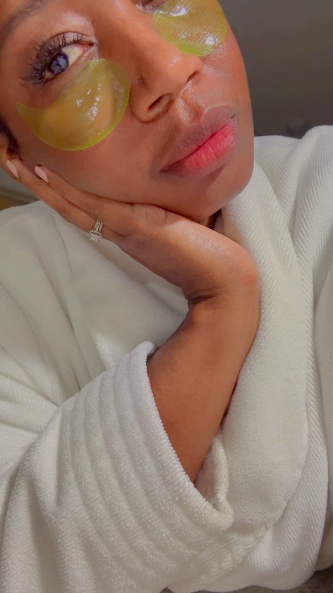 Aloe Vera Eye Masks - 60 Pcs - Pure Natural Extracts, Reduce Puffy Eyes & Dark Circles, Firm & Improve Under Eye Skin for Youthful Appearance & Reduction of Fine Lines and Wrinkles.

Linking SIMILAR Candle. The one is the video is an Old Purchase  

#LTKdayinmylife #LTKselfcare #LTKHome