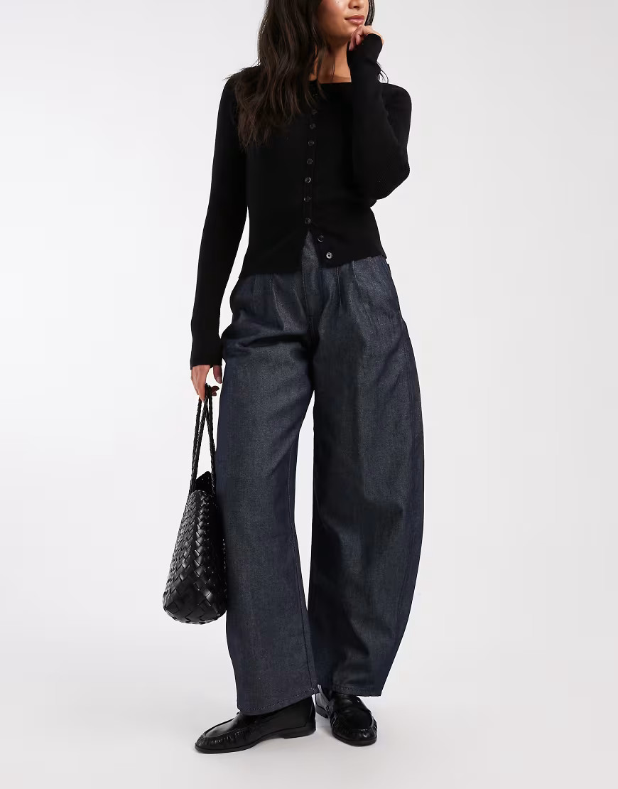 ASOS DESIGN high rise barrel leg jeans with seam detailing in rinse-Navy | ASOS (Global)