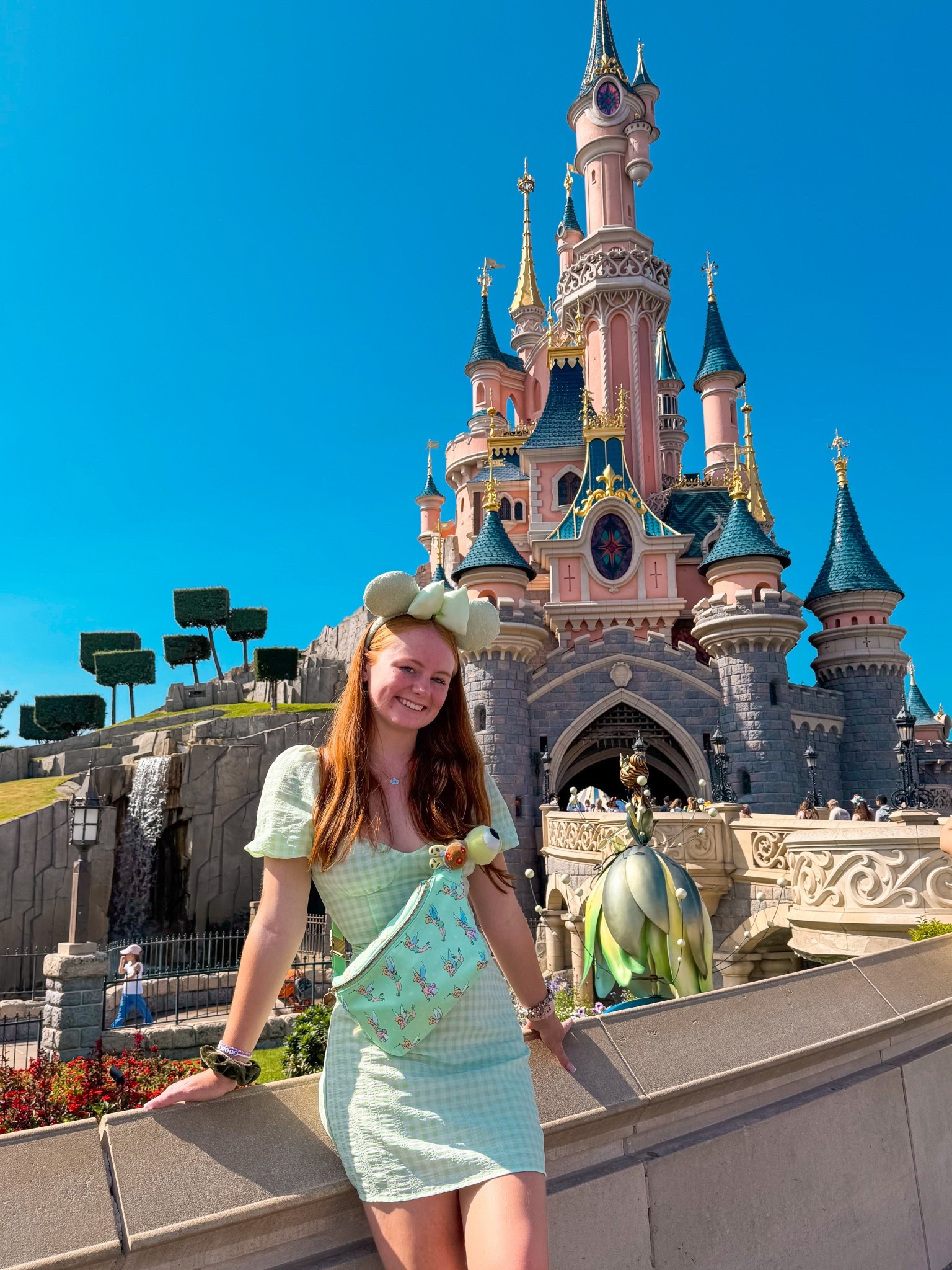 Disneyland Paris bag details✨💚

#LTKuk #LTKtravel #LTKbag