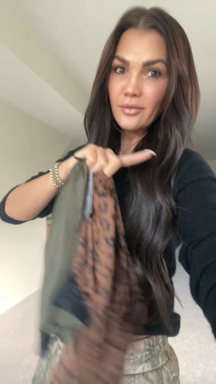 $20 lace trim shorts 

Electric Picks Jewelry - Code: WildOne20


#LTKStyleTip #LTKShoeCrush #LTKItBag