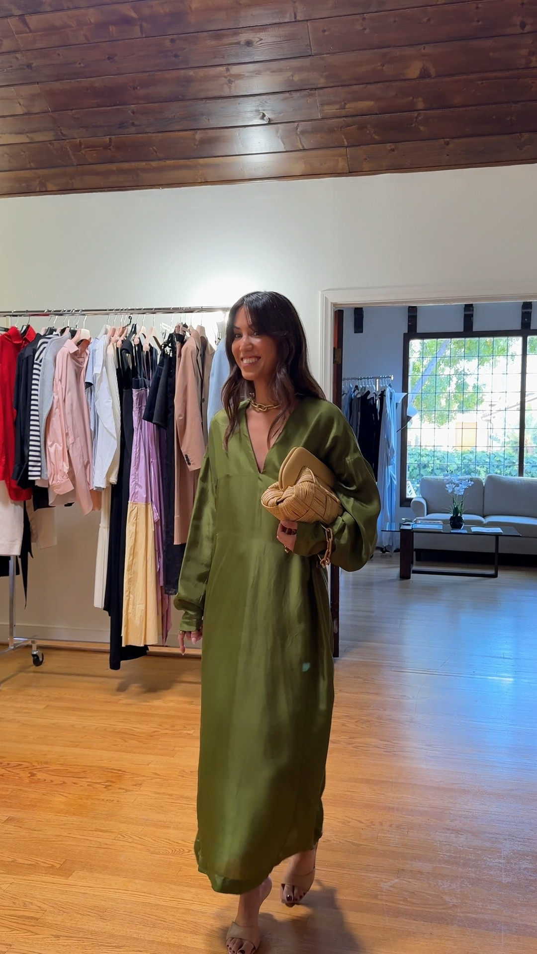Fittings at one of my favorite showrooms ❤️