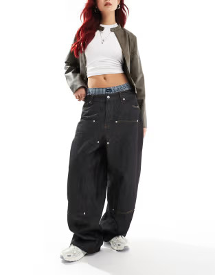 COLLUSION – X008 – Skater-Jeans in Rinse-Waschung mit doppellagiger Kniepartie | ASOS (Global)