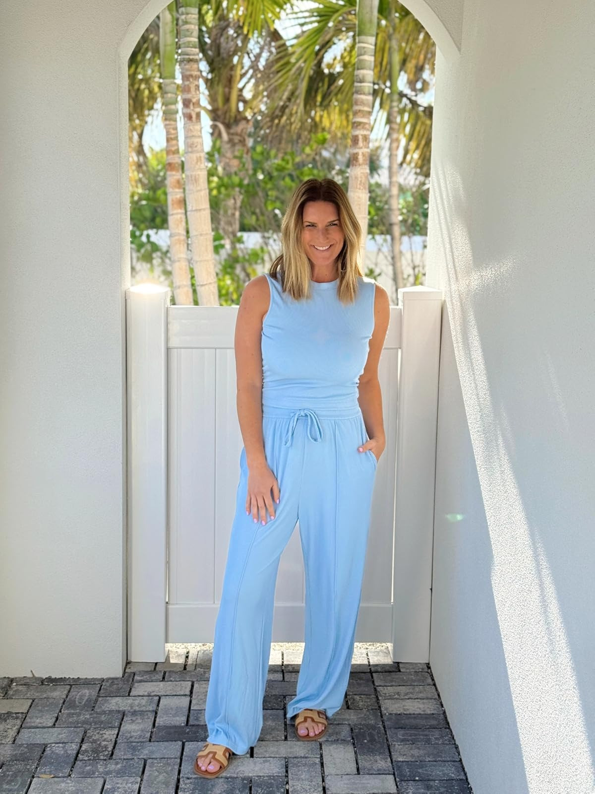 I love this two-piece set for days around home, coffee shop runs, and travel days! And it comes in SO many colors! True to size, wearing in medium!
 

 