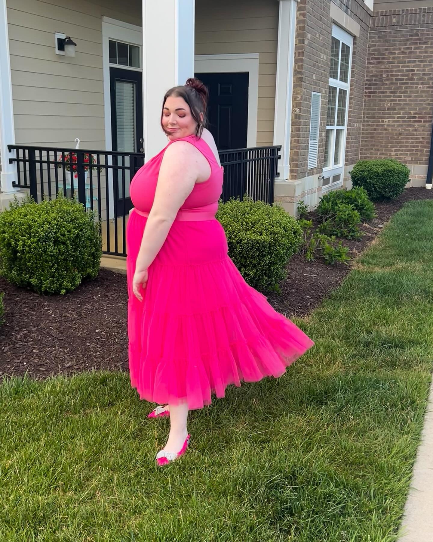 Blooming beautifully in blush 🌸🌟 & Feeling Flirty in Fuschia and Feeling Fabulous 🔮💃

These too also deserved a permanent feed spot 🩷

#plussizedresses #plussizedress #plussizediva #plussizefashion #plussizeblogger #plussizefashionblogger #pinkaesthetic #pinkdress