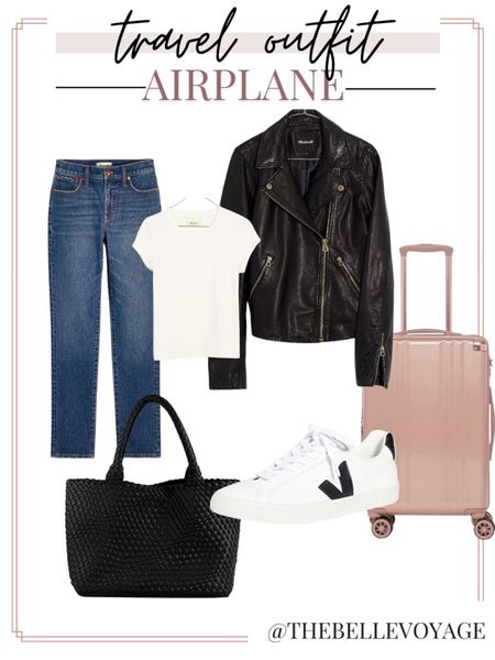 Cute and comfy airport outfit!  Wear as an airport look or as a #vacationoutfit.  Works for spring and summer!

#LTKstyletip #LTKtravel #LTKSeasonal