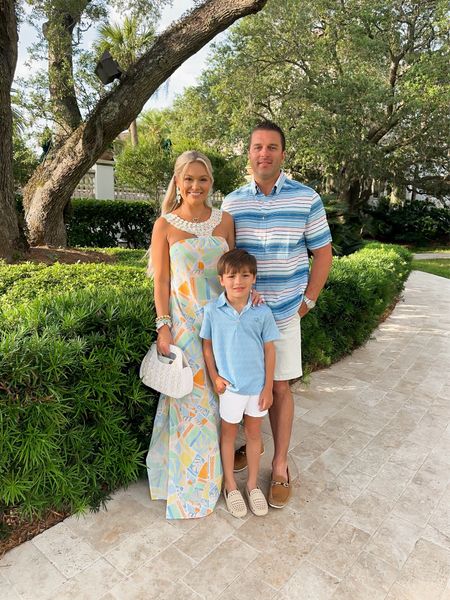 The perfect vacation family look, perfect for beach pictures too. 

Sea Island style 

#LTKKids #LTKFamily #LTKWedding