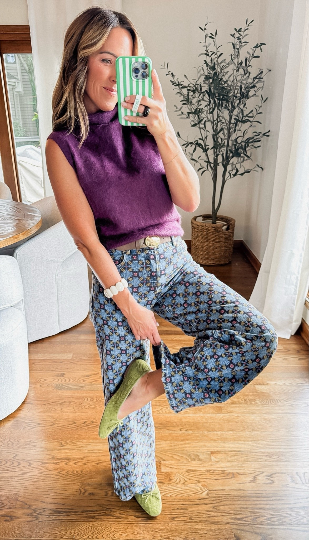 A fun color combo!
Jeans fit tts, 25 here
XS sweater 
Flats tts

#LTKootd #LTKmomlife #LTKOver40